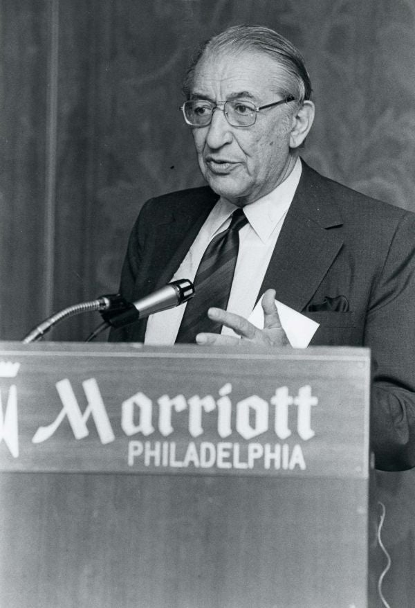 Max Fisher speaking to the General Assembly in Philadelphia in 1976.