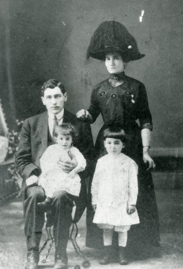 William and Mollie Fisher with their daughter Gail and son Max in Salem, Ohio, 1912.